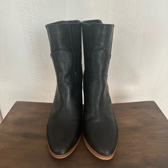 Black cowgirl boots mid calf - Picture 3 of 8